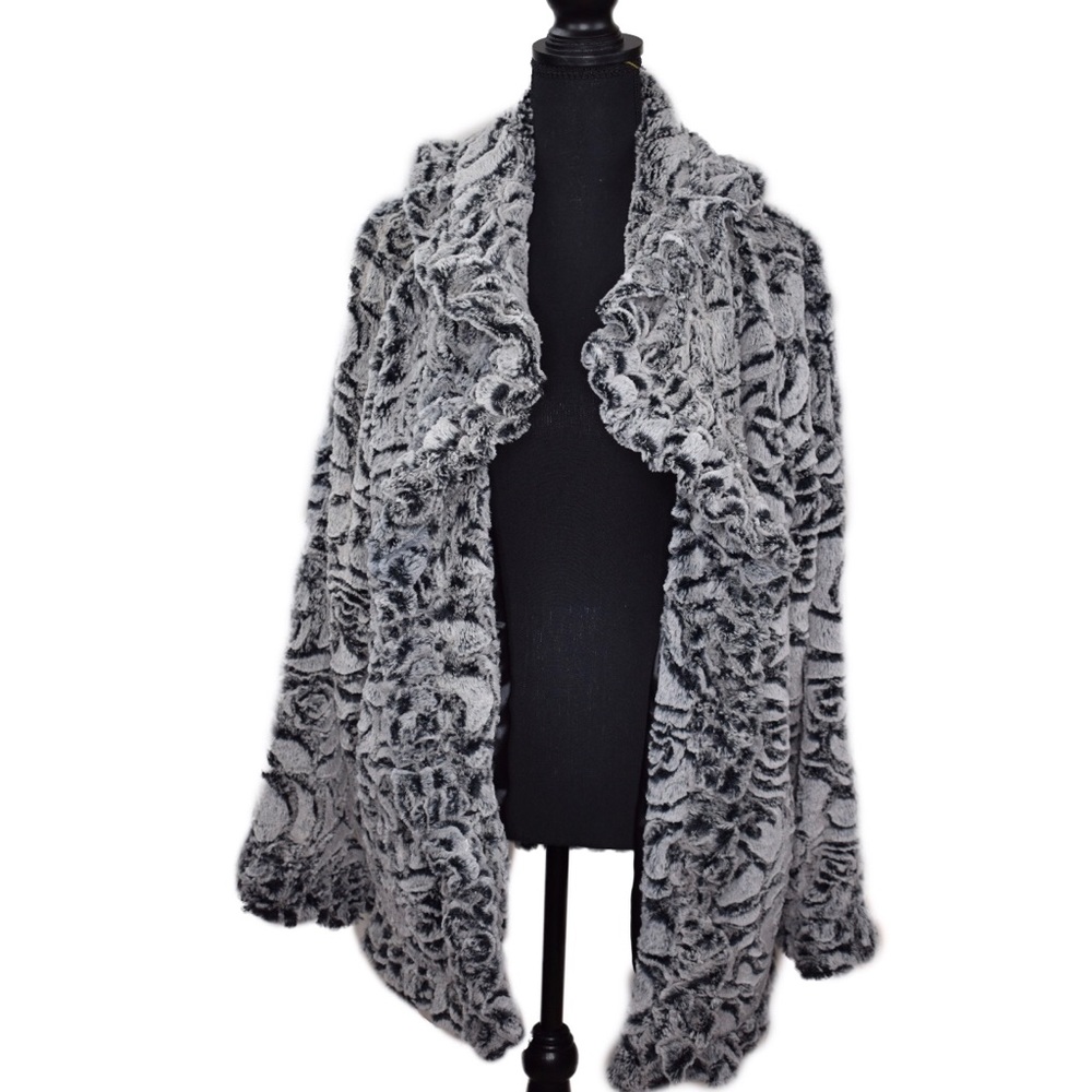 Ashley Stewart Grey/Black Faux Fur Jacket -Size 2x